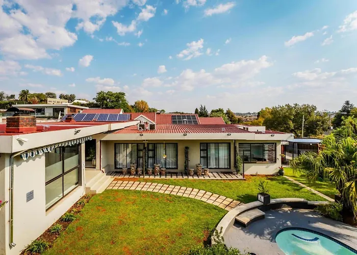 Ava Guest House